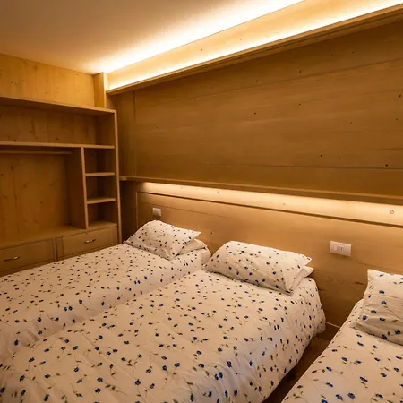 Cesa Castlunger Διαμέρισμα *