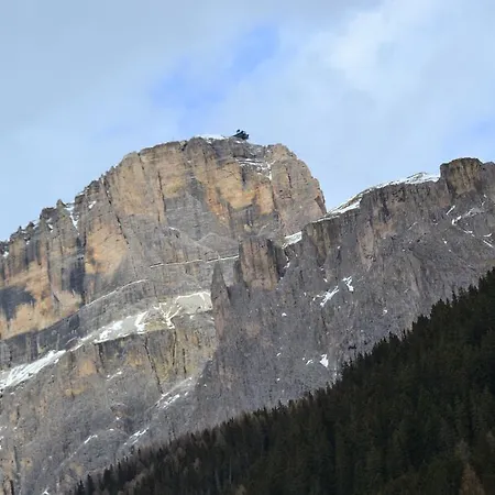 Cesa Castlunger * Canazei