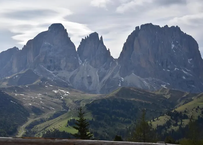 Cesa Castlunger דירה