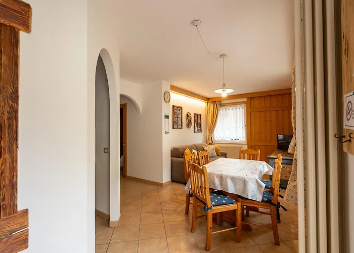 Cesa Castlunger Canazei