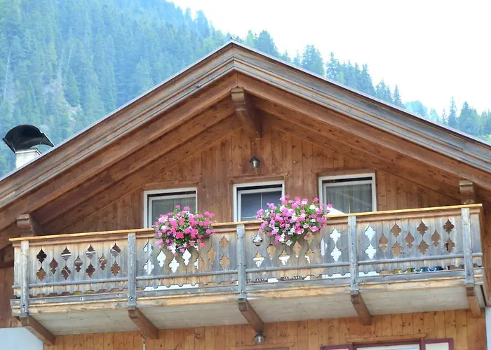 Cesa Castlunger Apartamento Canazei